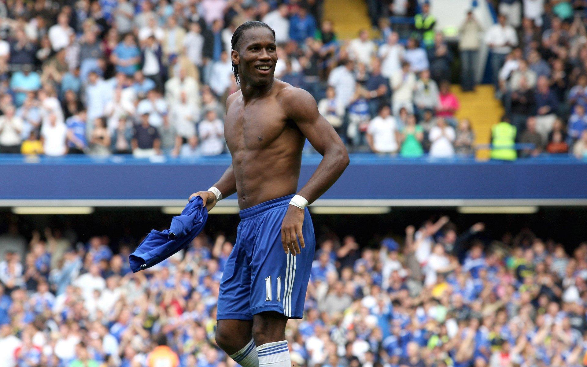 球迷赛后爆发激烈抗议 球队高层连夜召开危机会议