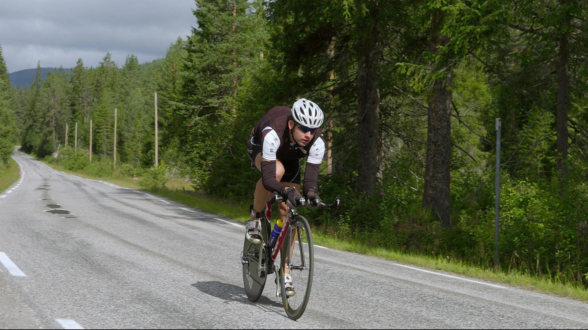 国际泳坛再掀禁赛风波 顶尖选手涉药引发轩然大波