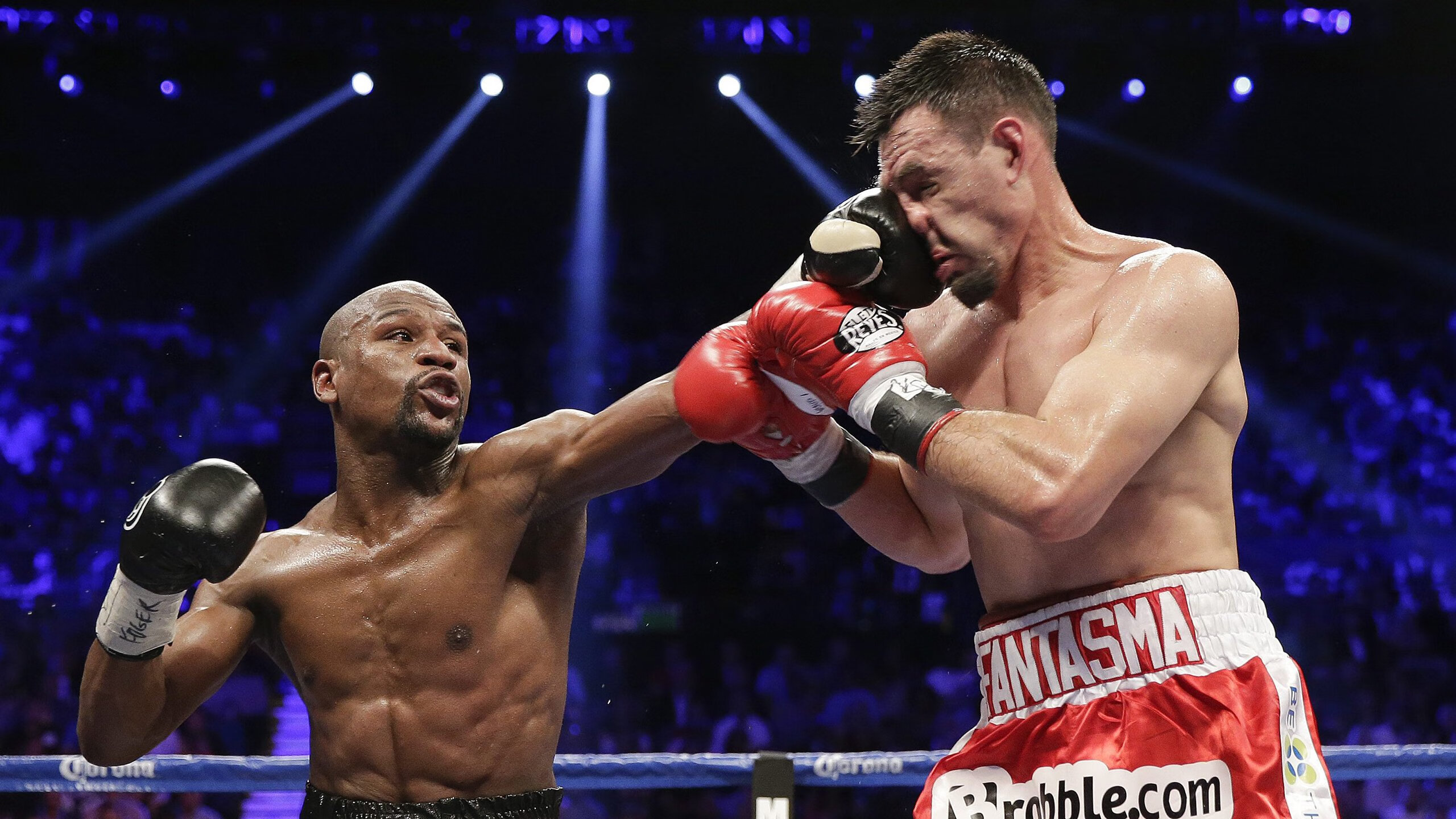 季后赛激战正酣<a href=